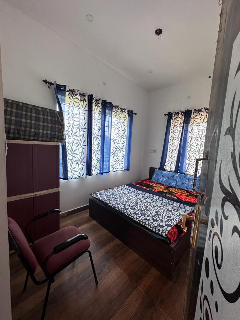 Sandy 4 Bhk Homestay - Only Adults Allowed อูตี ภายนอก รูปภาพ